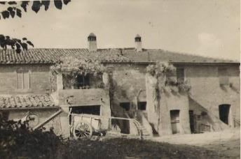 Antico casale umbro della famiglia Mondovecchio